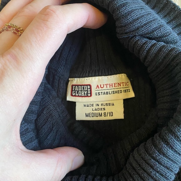 Faded Glory Black Turtleneck Ribbed Sweater - Picture 4 of 10